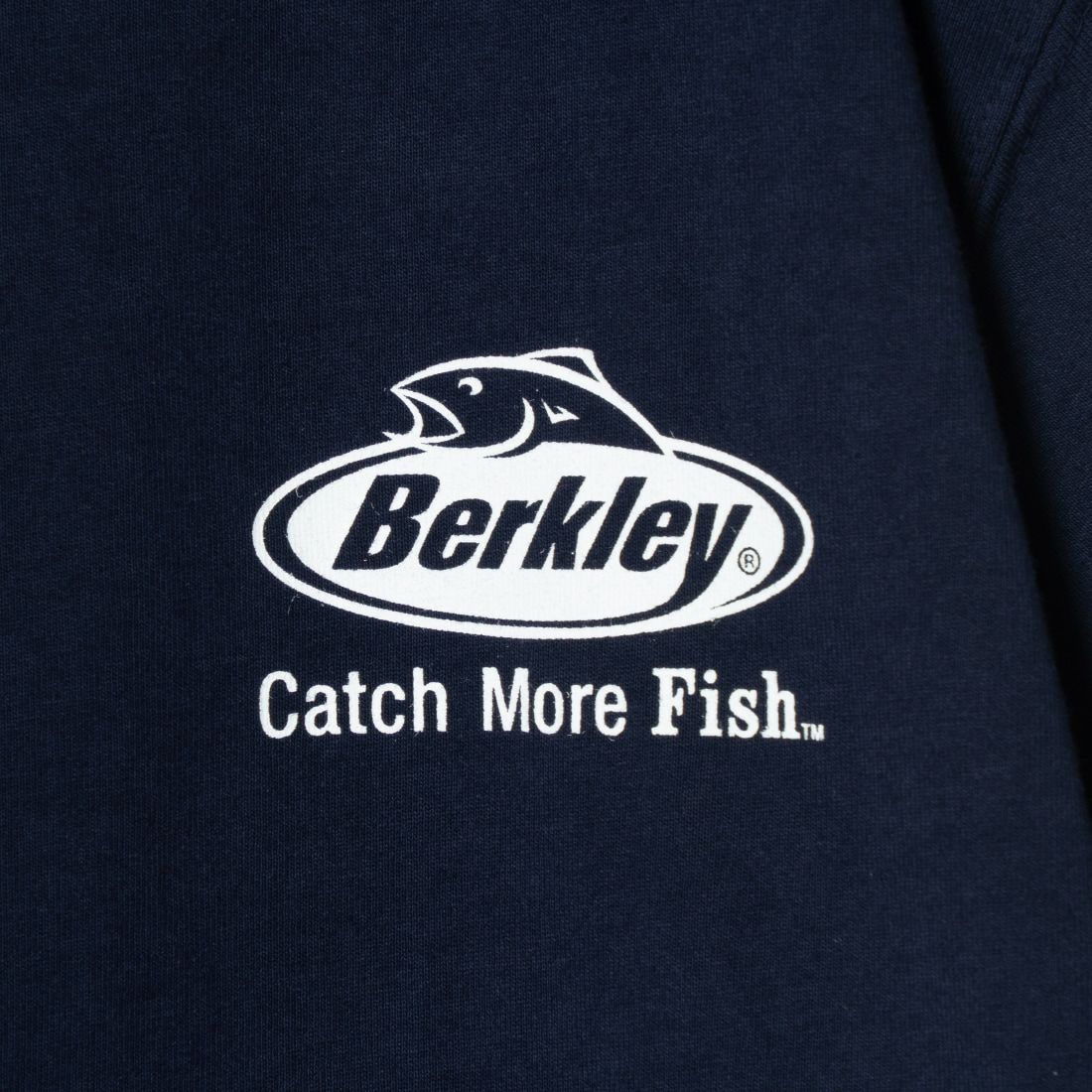 Berkley × RUSSELL ATHLETIC [バークレー × ラッセルアスレチック] 別注 バックプリントTシャツ [RBK-24175IN-JF2] NAVY