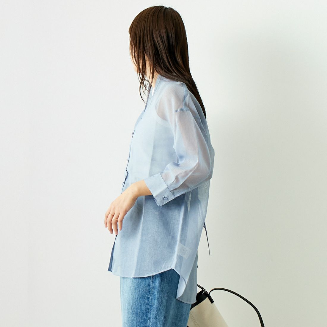 Jf Ready Made [ジェイエフレディメイド] シアーリネンバックリボンシャツ [754376] 86 ﾗｲﾄﾌﾞﾙｰ &&モデル身長：167cm 着用サイズ：F&&