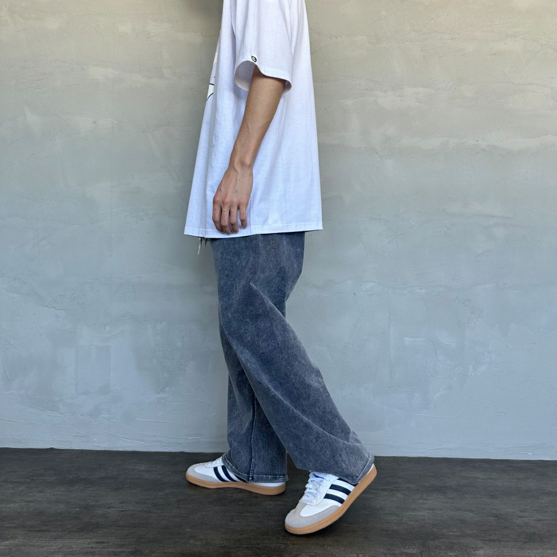 Jeans Factory Clothes [ジーンズファクトリークローズ] アシッド加工スウェットパンツ [2422-424IN] NAVY&&モデル身長：168cm 着用サイズ：M&&