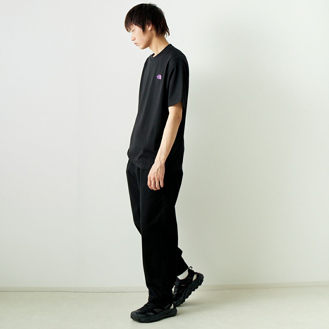THE NORTH FACE [ザ ノースフェイス] ショートスリーブハーフスウィッチングロゴTシャツ [NT32458] K &&モデル身長：182cm 着用サイズ：L&&