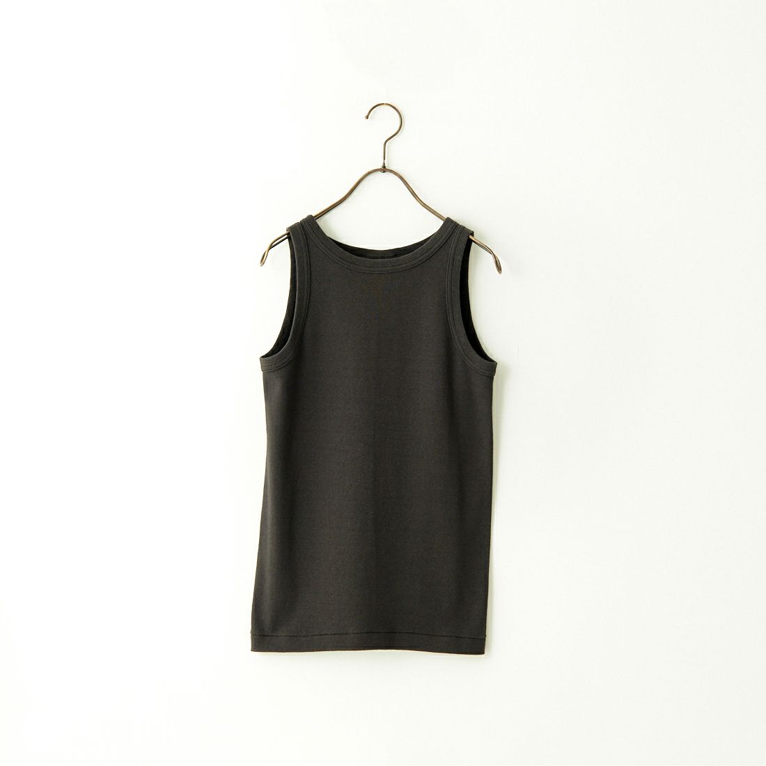 07 BLACK