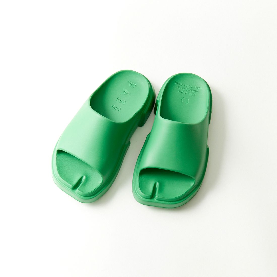 PAES [ペイズ] スライドサンダル [SLIDE] GREEN