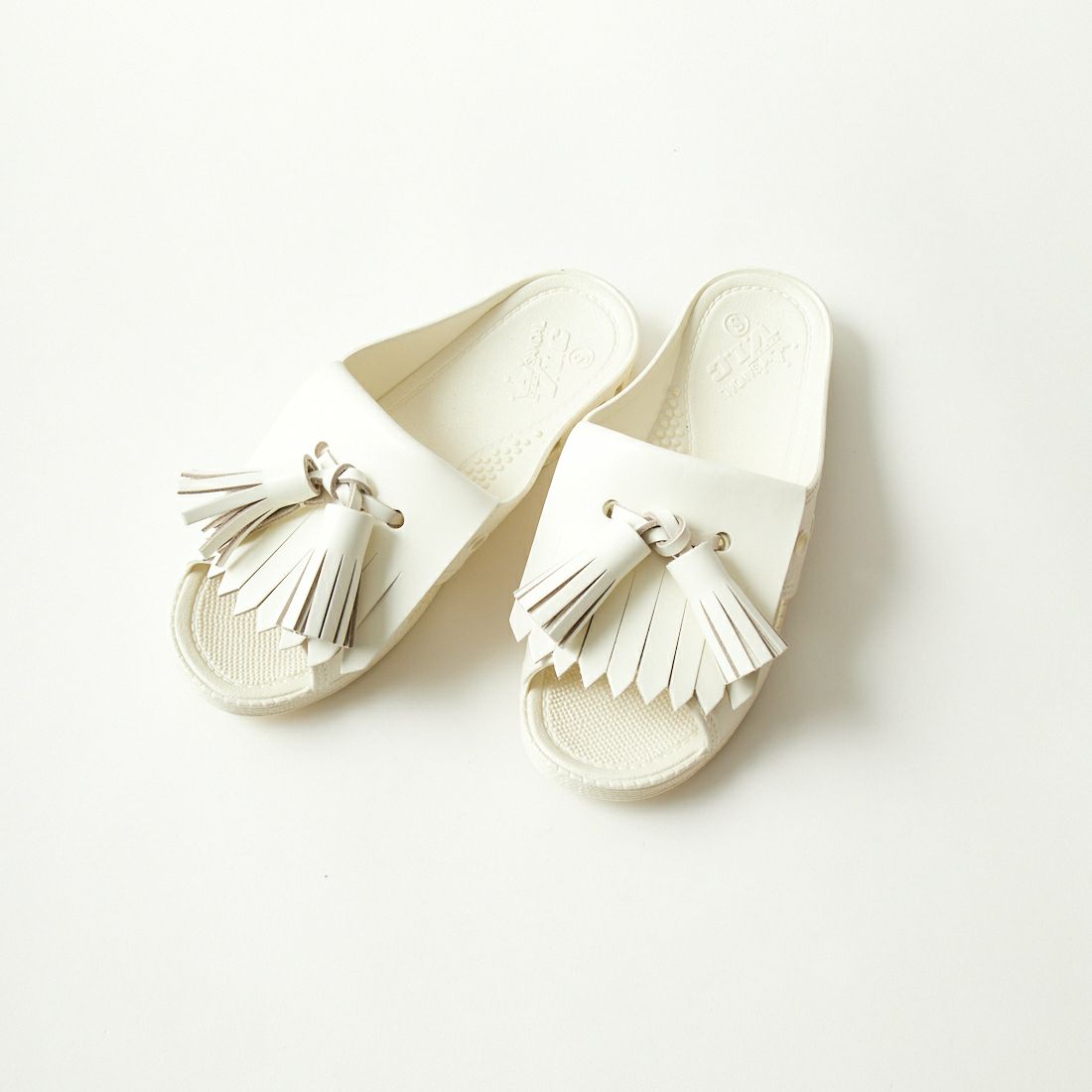 bench [ベンチ] ベンサンDタッセル [BE-SA04] WHITE