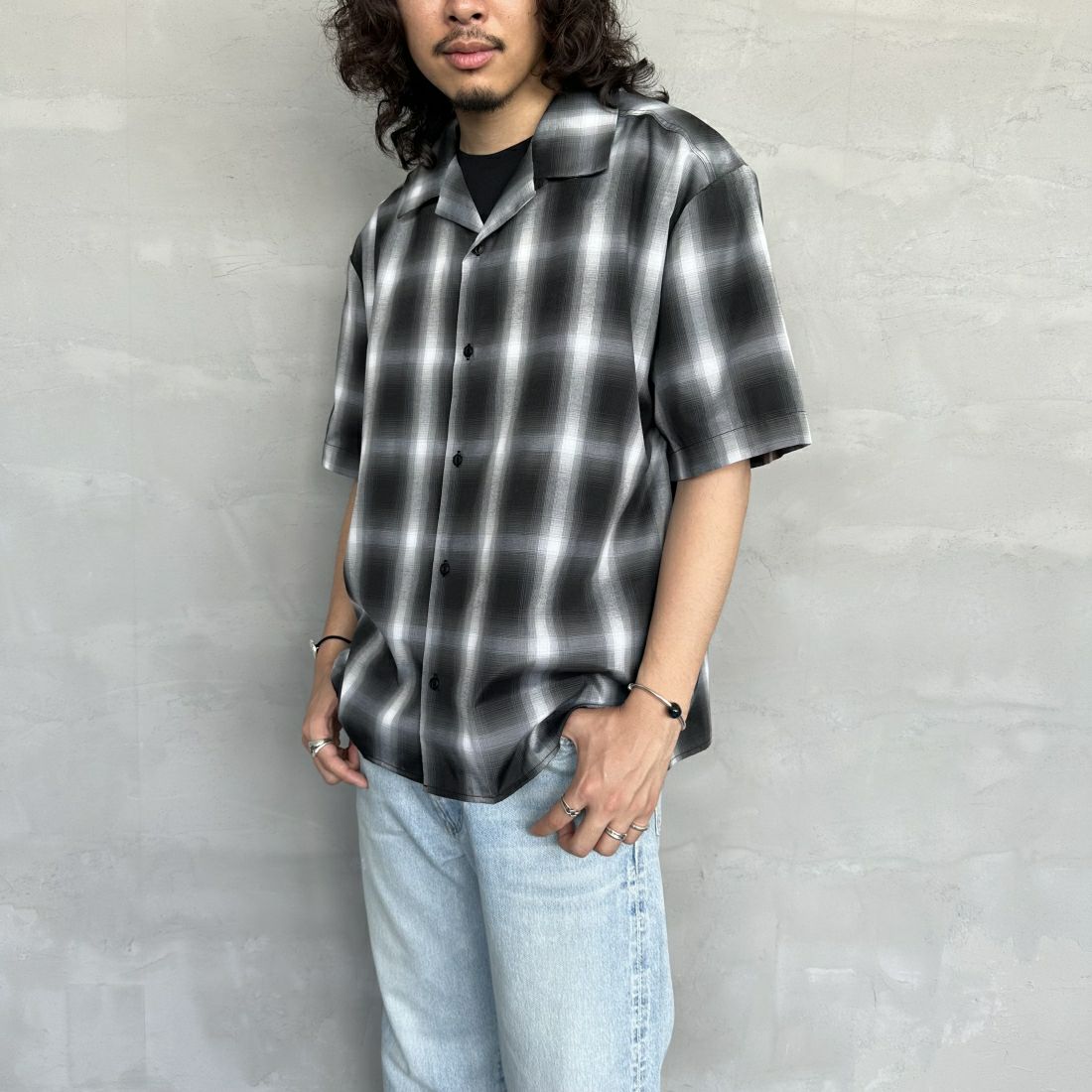BLK/WHT&&モデル身長：173cm 着用サイズ：L&&