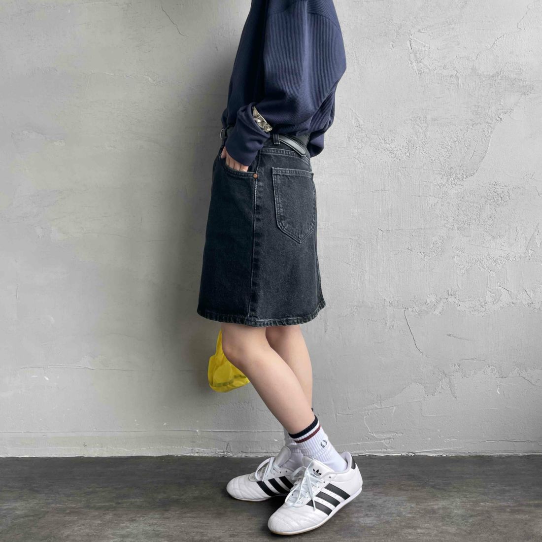 LEE [リー] デニムミニスカート [LL2634] 383 BLACK &&モデル身長：150cm 着用サイズ：S&&