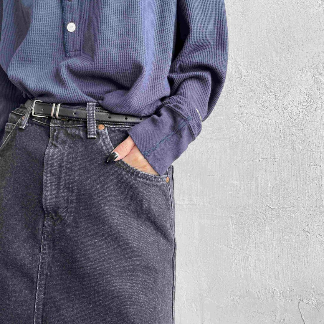 LEE [リー] デニムミニスカート [LL2634] 383 BLACK &&モデル身長：150cm 着用サイズ：S&&