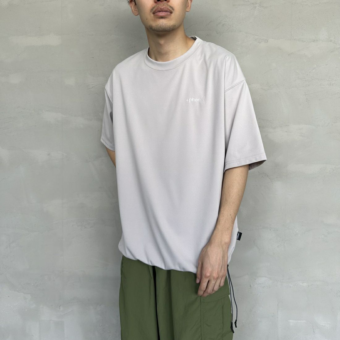 +phenix [プラスフェニックス] 別注 ワンポイント刺繍ロゴ ドローコードTシャツ [POT-24006IN-JF] M Green
