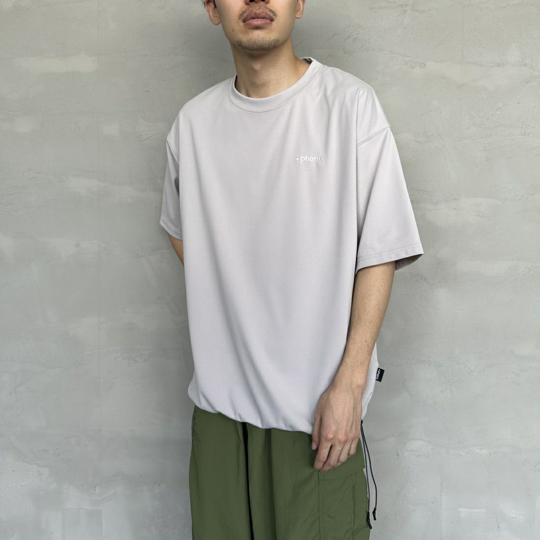 GRAY&&モデル身長：168cm 着用サイズ：L&&