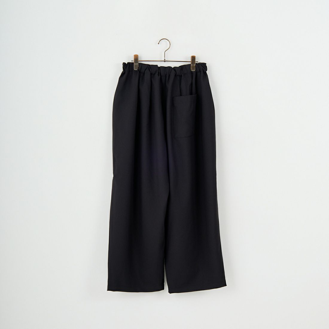 mizuiro ind [ミズイロインド] ワイドカーゴパンツ [1-260016] 91 GRAY &&モデル身長：160cm 着用サイズ：F&&