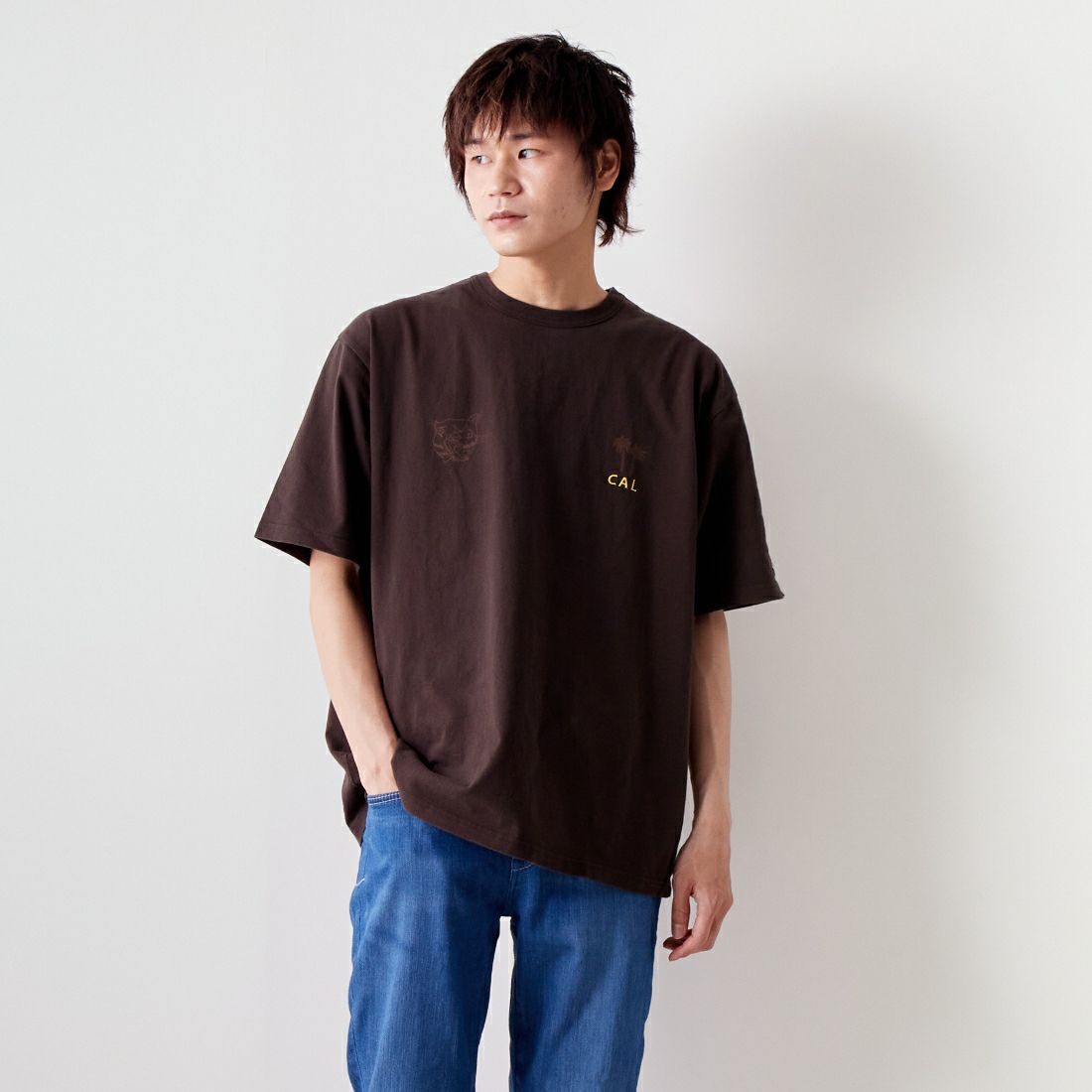 HELLO CALIF [ハローカリフ] 7.1oz天竺プリントTシャツ [HC-242-032] B SUMIKURO &&モデル身長：182cm 着用サイズ：L&&