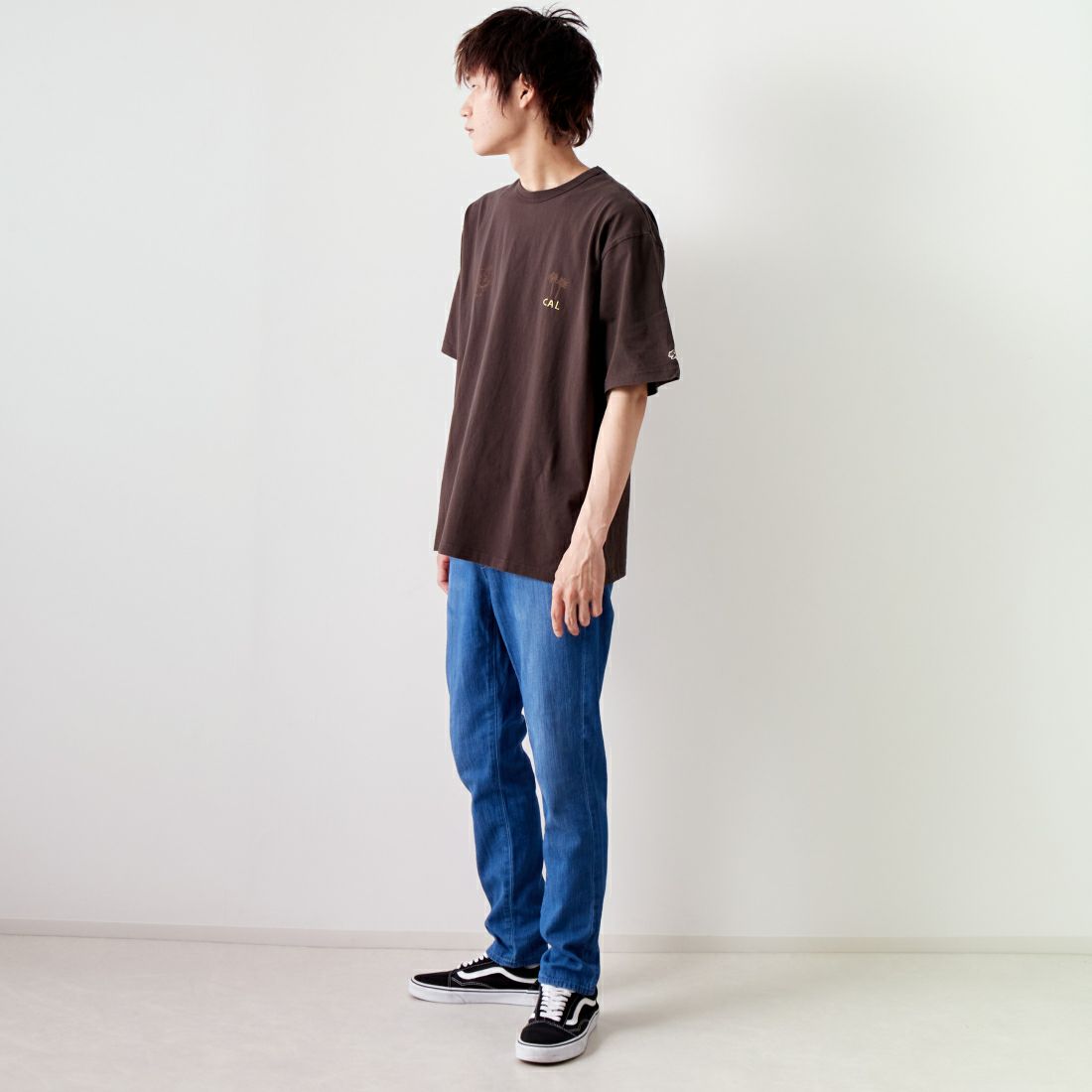 HELLO CALIF [ハローカリフ] 7.1oz天竺プリントTシャツ [HC-242-032] B SUMIKURO &&モデル身長：182cm 着用サイズ：L&&