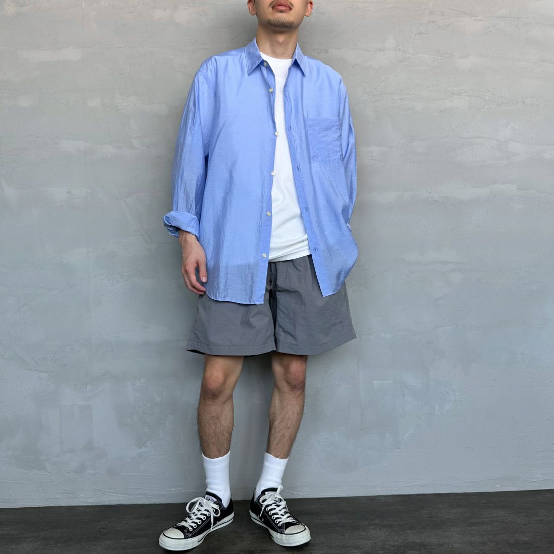 +phenix [プラスフェニックス] 別注 ドローコード イージーショートパンツ [POB-240011IN-JF] GRAY &&モデル身長：168cm 着用サイズ：M&&