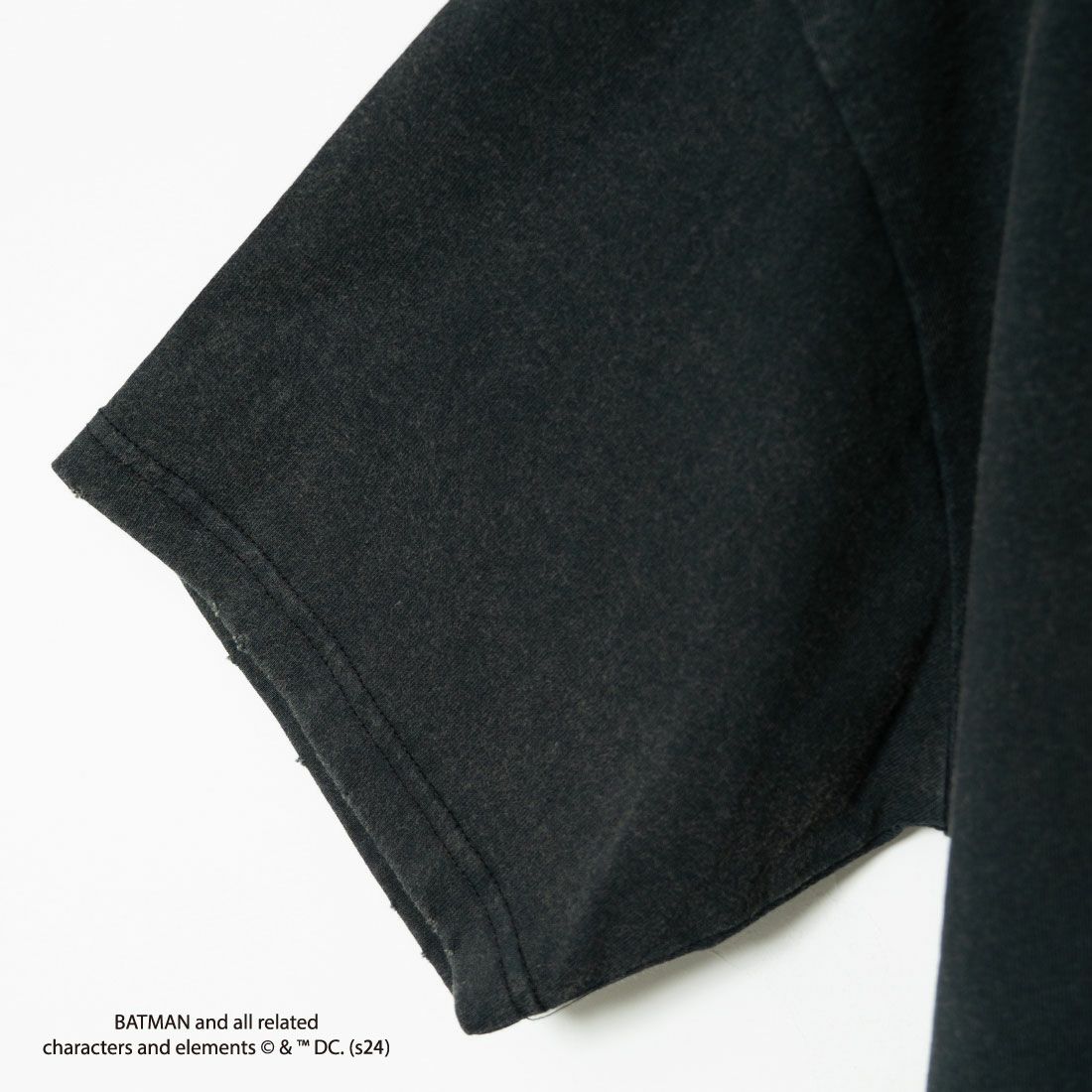 Jeans Factory Clothes [ジーンズファクトリークローズ] BATMAN ダメージ加工フロッキープリントTシャツ [JFC-242-038] BLACK