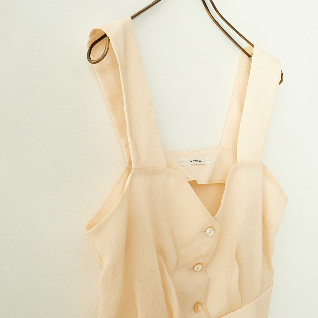 A PUPIL [ア ピューピル] ストラップベスト [24SS13] IVORY