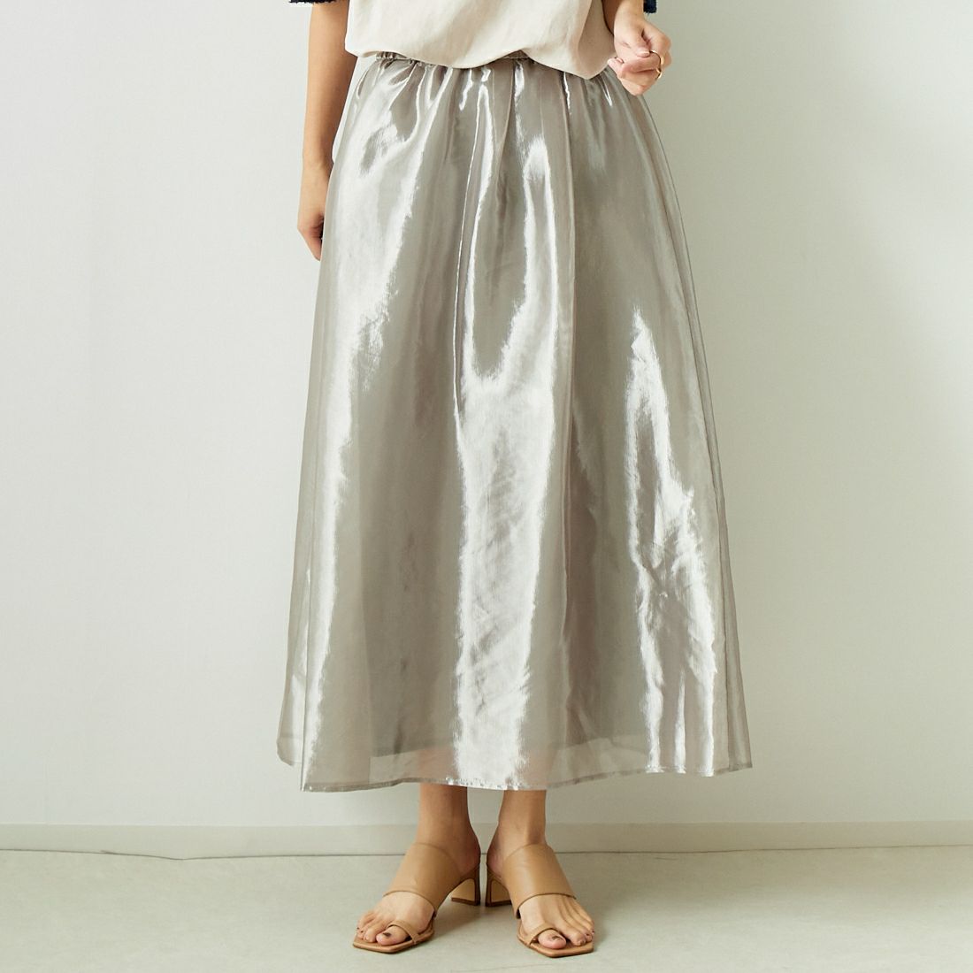 00 SILVER&&モデル身長：167cm 着用サイズ：36&&