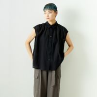 700 BLACK&&モデル身長：160cm 着用サイズ：1&&