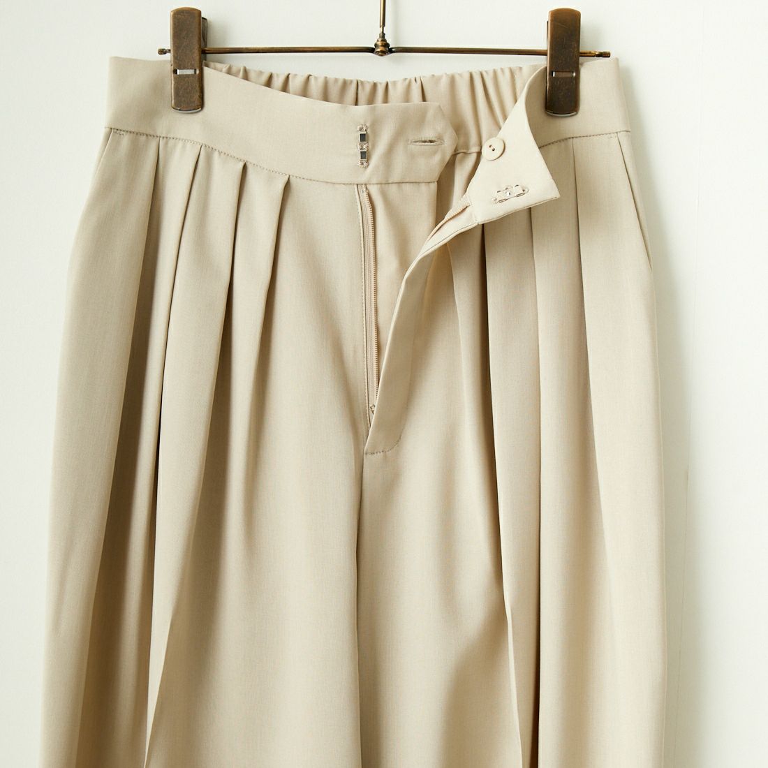 Jeans Factory Clothes [ジーンズファクトリークローズ] メニータックパンツ [21242057] 033 ﾍﾞｰｼﾞｭ