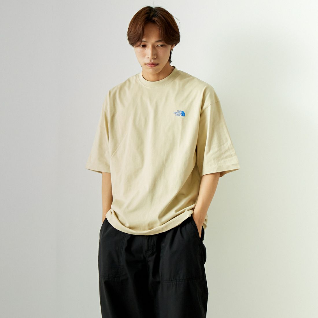 THE NORTH FACE [ザ ノースフェイス] ショートスリーブ シンプルカラースキームTシャツ [NT32434] GL &&モデル身長：179cm 着用サイズ：XL&&