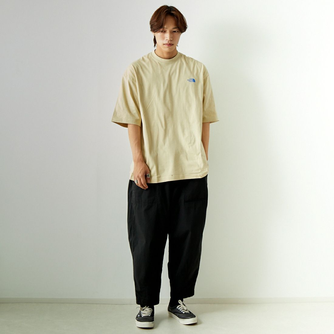 THE NORTH FACE [ザ ノースフェイス] ショートスリーブ シンプルカラースキームTシャツ [NT32434] GL &&モデル身長：179cm 着用サイズ：XL&&