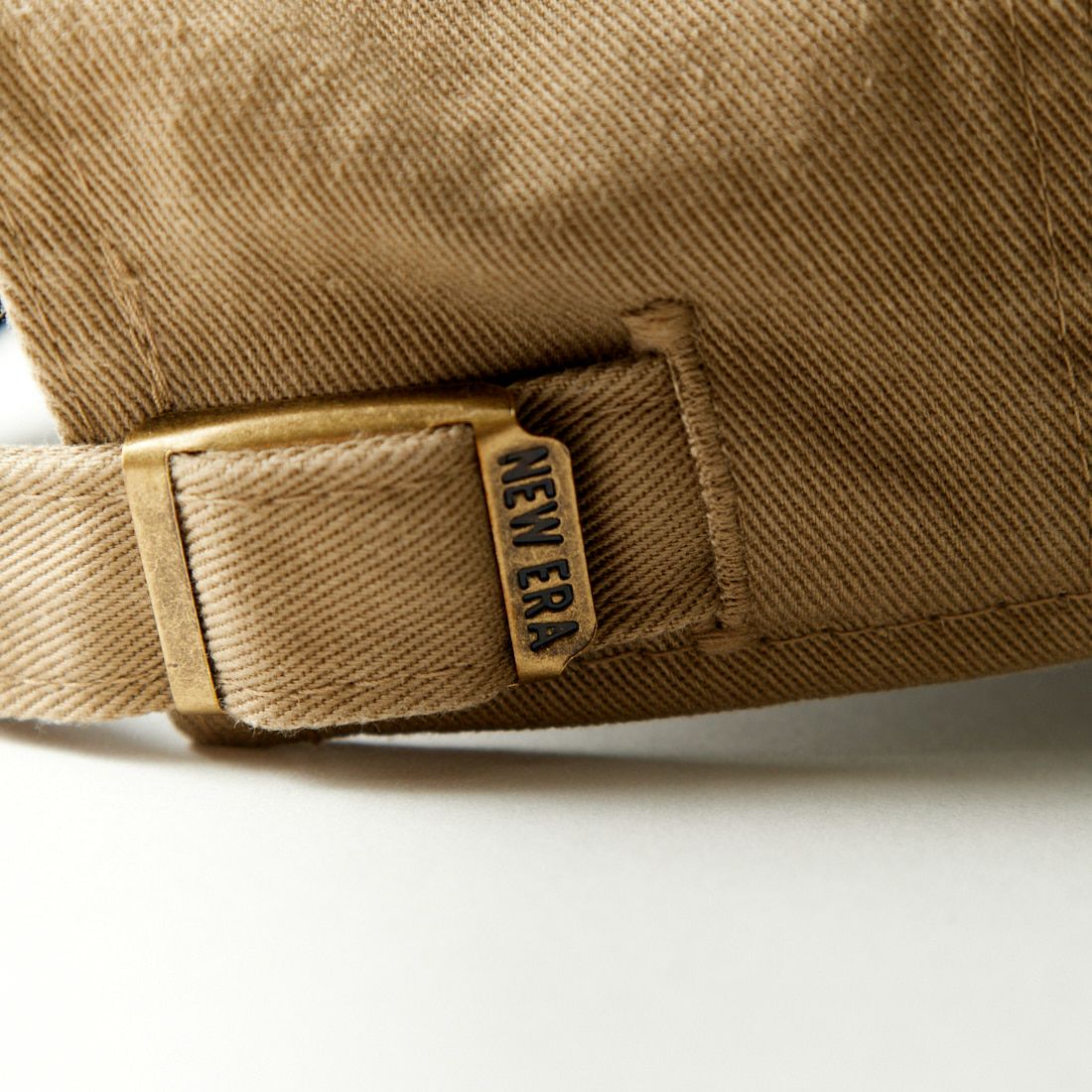 NEW ERA [ニューエラ] カジュアルクラシック フラッグロゴキャップ [14109543] KHA