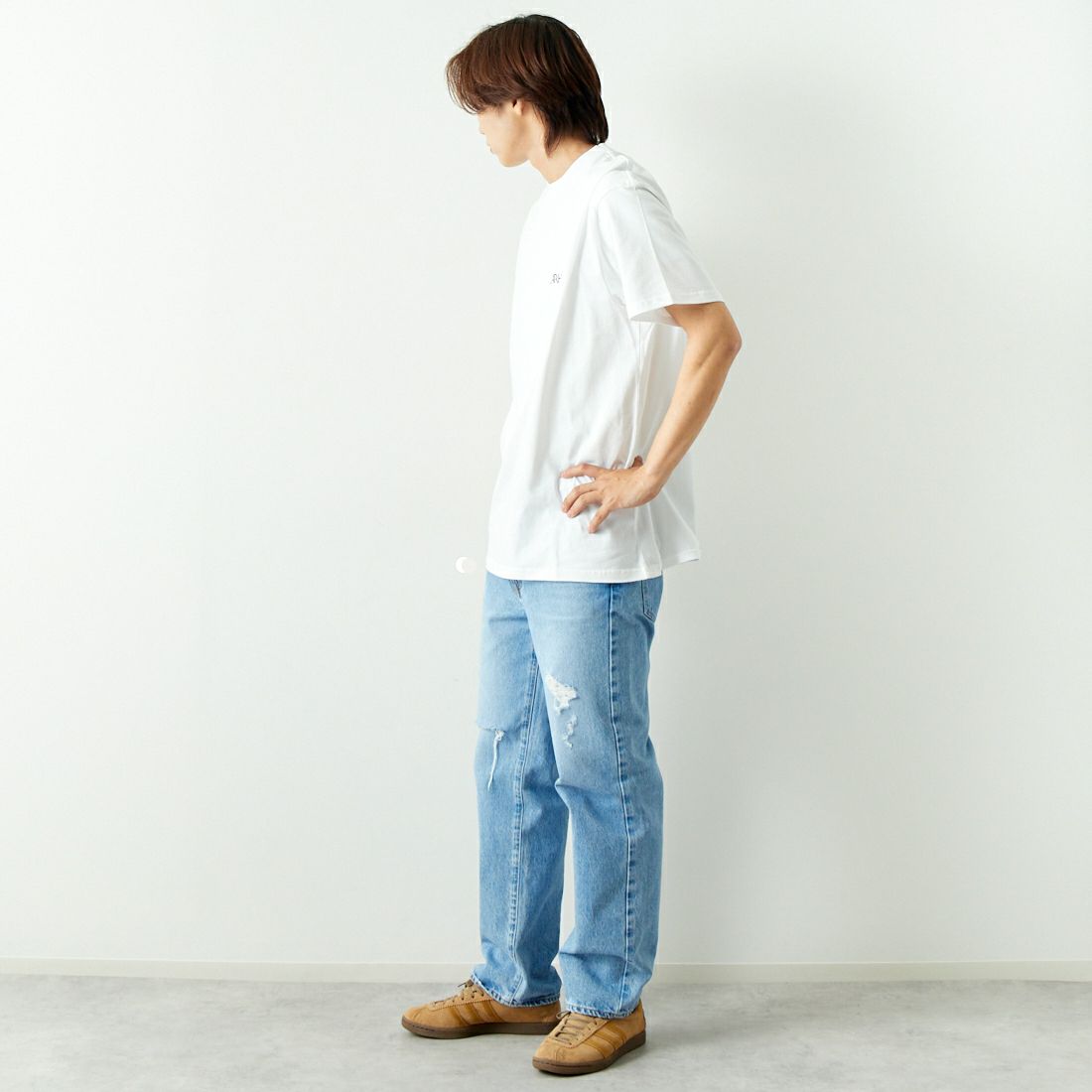 carhartt WIP [カーハートダブリューアイピー] ショートスリーブ ソイルTシャツ [I033260] WHITE &&モデル身長：179cm 着用サイズ：L&&