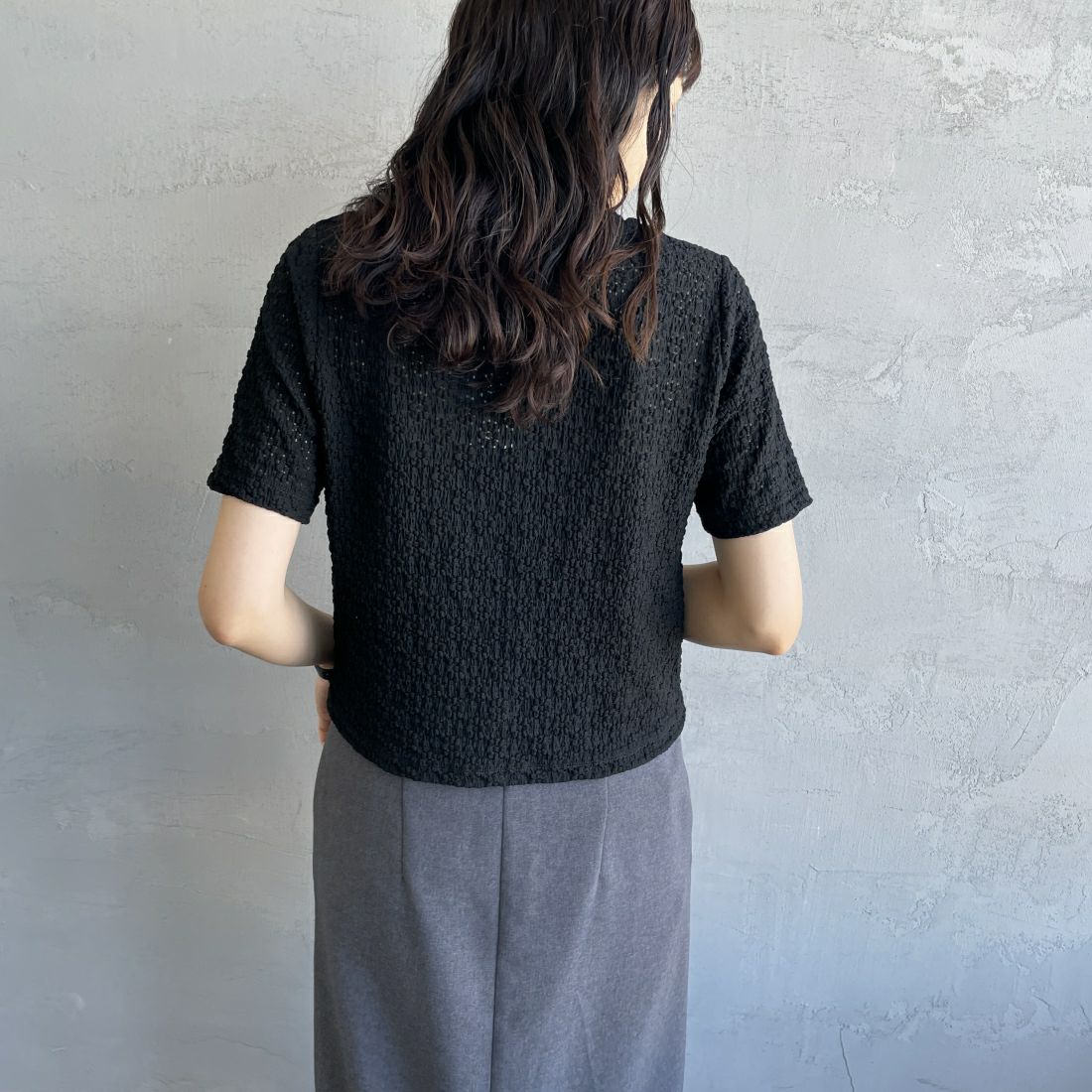 By/m [バイエム] 花柄ジャガードレースカットソー [24112101] 09 BLACK &&モデル身長：160cm 着用サイズ：F&&