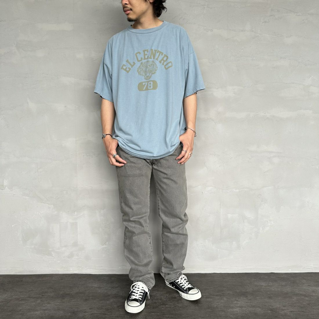 REMI RELIEF [レミレリーフ] 別注 ビッグプリントTシャツ ELCENTRO [RN26349331-JF] SAX &&モデル身長：173cm 着用サイズ：M&&