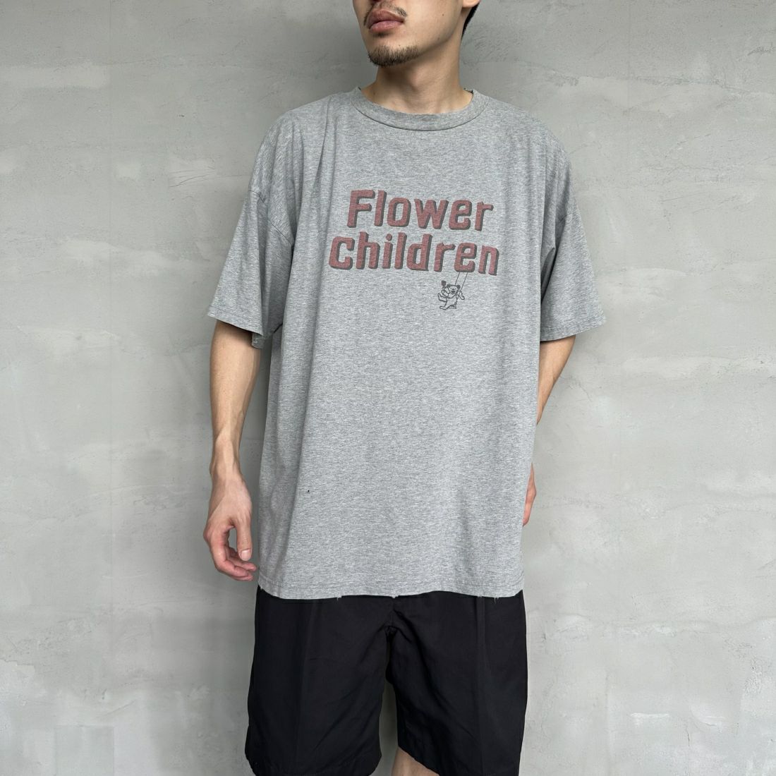 REMI RELIEF [レミレリーフ] 別注 ビッグプリントTシャツ FLOWER CHILDREN [RN26349332-JF]