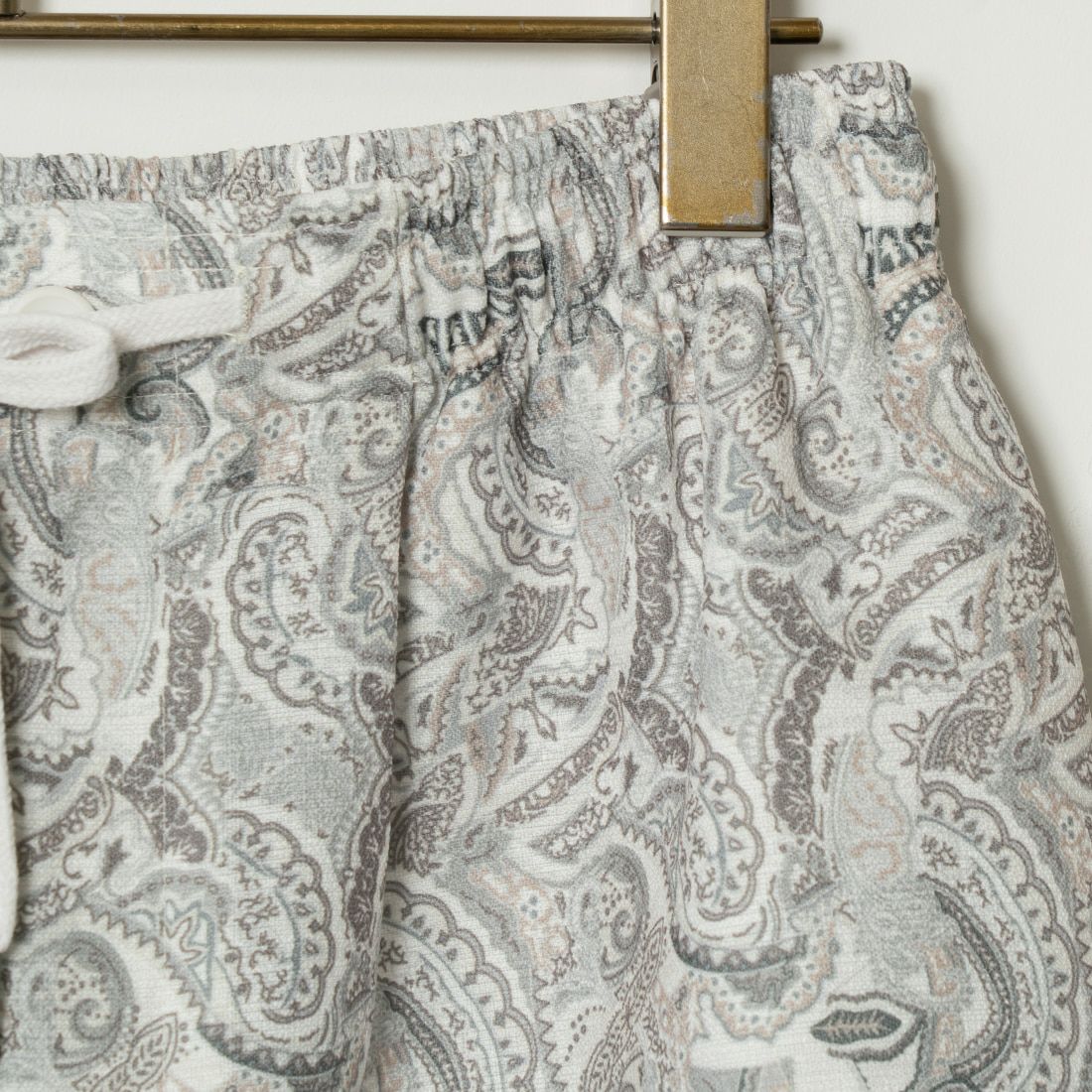 JE MORGAN [ジェイイーモーガン] 別注 総柄プリントロングパンツ [JE032-144-JF] WHITE