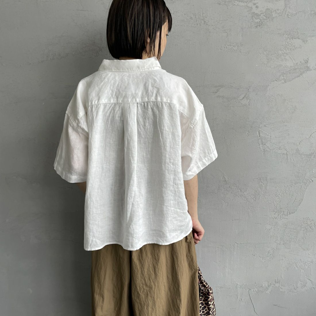Jeans Factory Clothes [ジーンズファクトリークローズ] ワイドシルエットリネンシャツ [LFP500] 010 WHITE &&モデル身長：158cm 着用サイズ：F&&