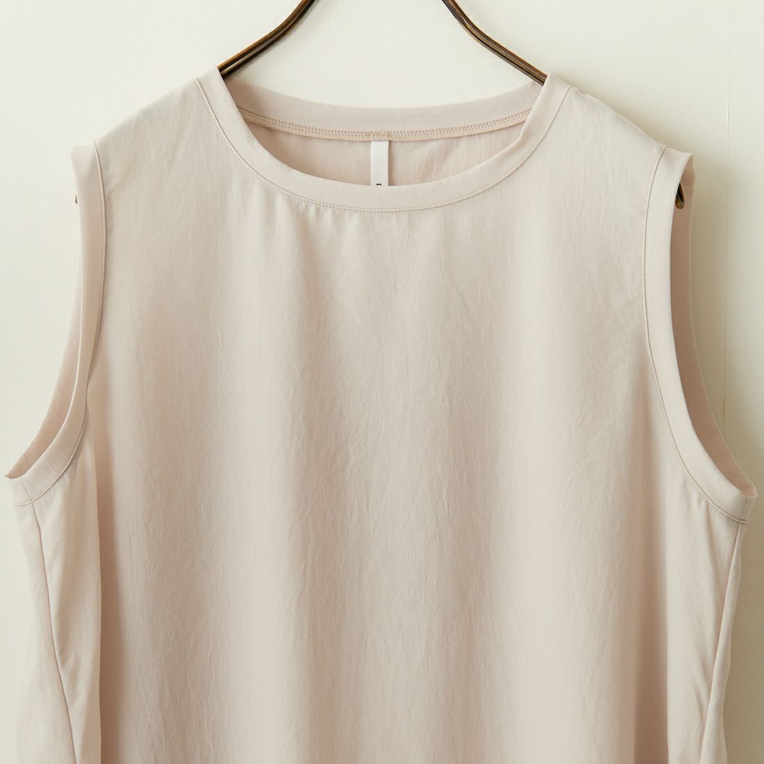 DIGNITE COLLIER [ディニテコリエ] ストレッチシフォン ノースリーブブラウス [80242202] 033 ﾍﾞｰｼﾞｭ