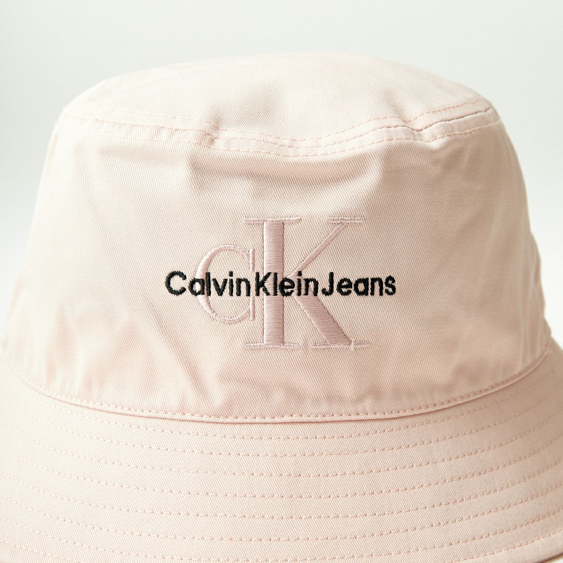 Calvin Klein [カルバンクライン] モノグラムロゴバケットハット [DX0231] 665