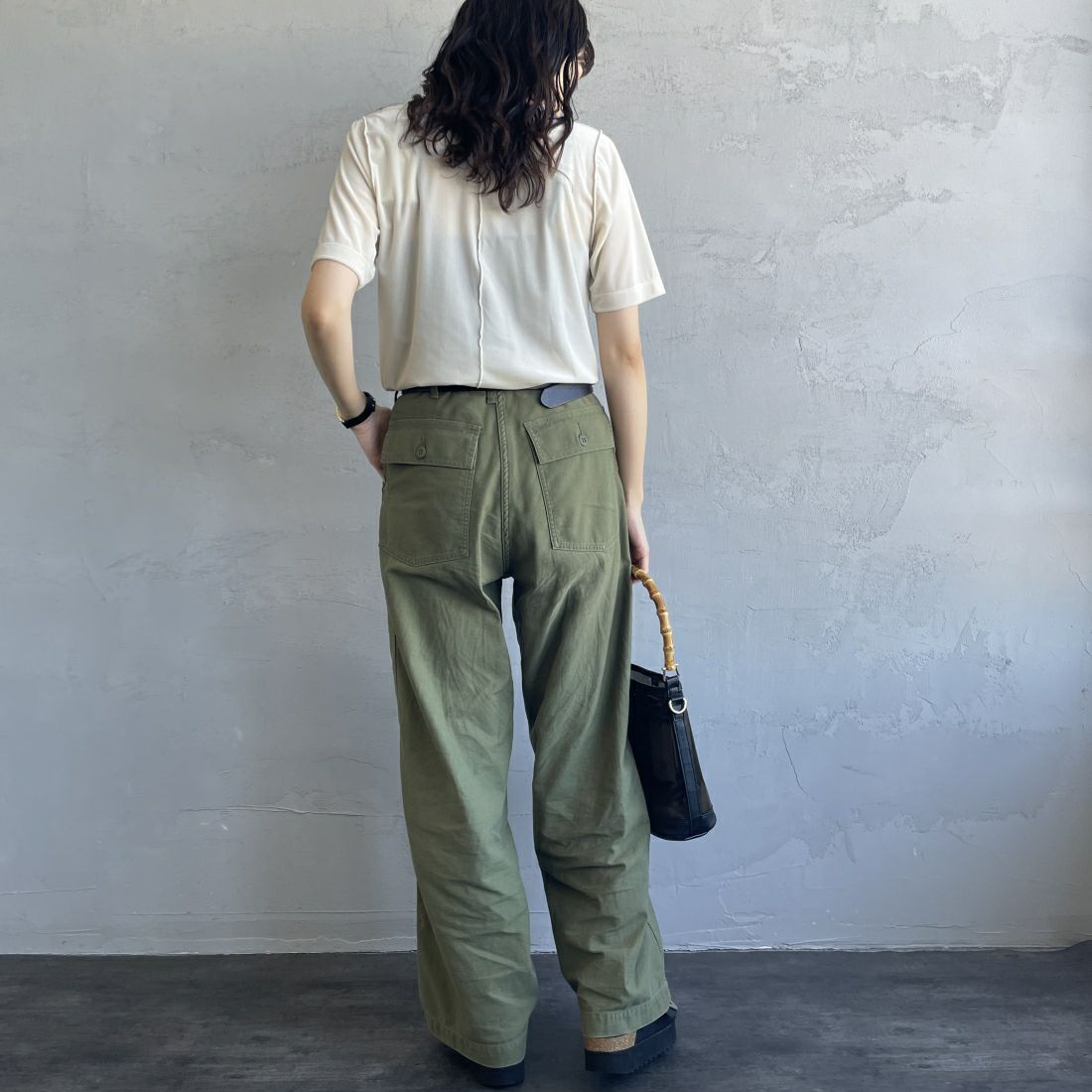 By/m [バイエム] ショートスリーブ シアーベロアTシャツ [24412030] 02 OFF &&モデル身長：160cm 着用サイズ：F&&