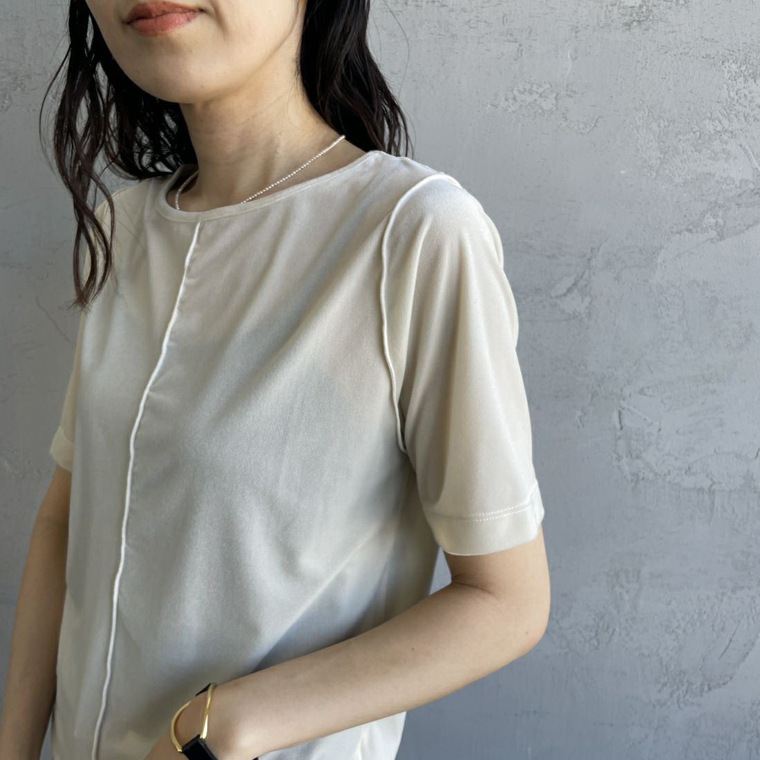 By/m [バイエム] ショートスリーブ シアーベロアTシャツ [24412030] 02 OFF &&モデル身長：160cm 着用サイズ：F&&