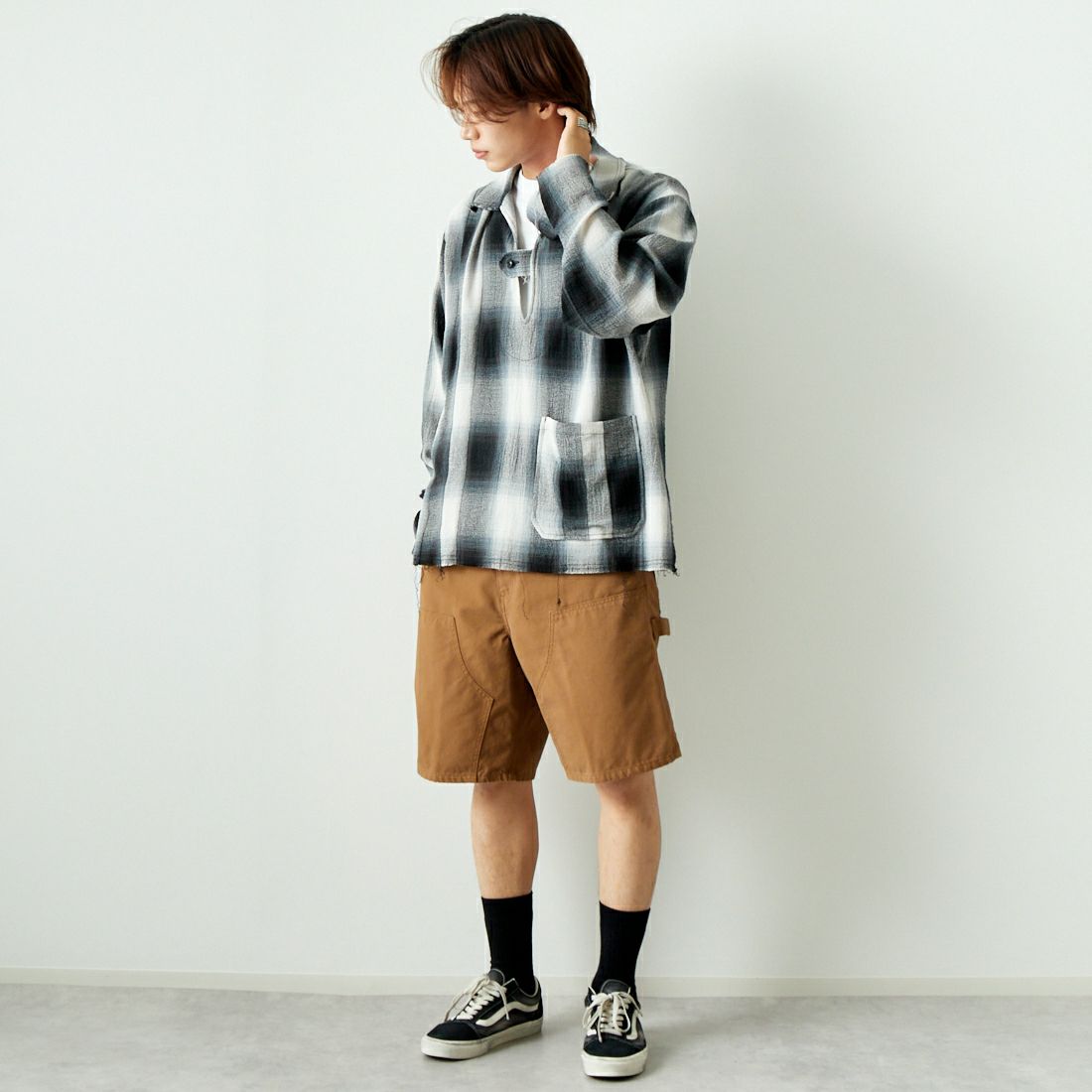 carhartt WIP [カーハートダブリューアイピー] ダブルニーショートパンツ [I033118] HAMILTON B &&モデル身長：179cm 着用サイズ：32&&