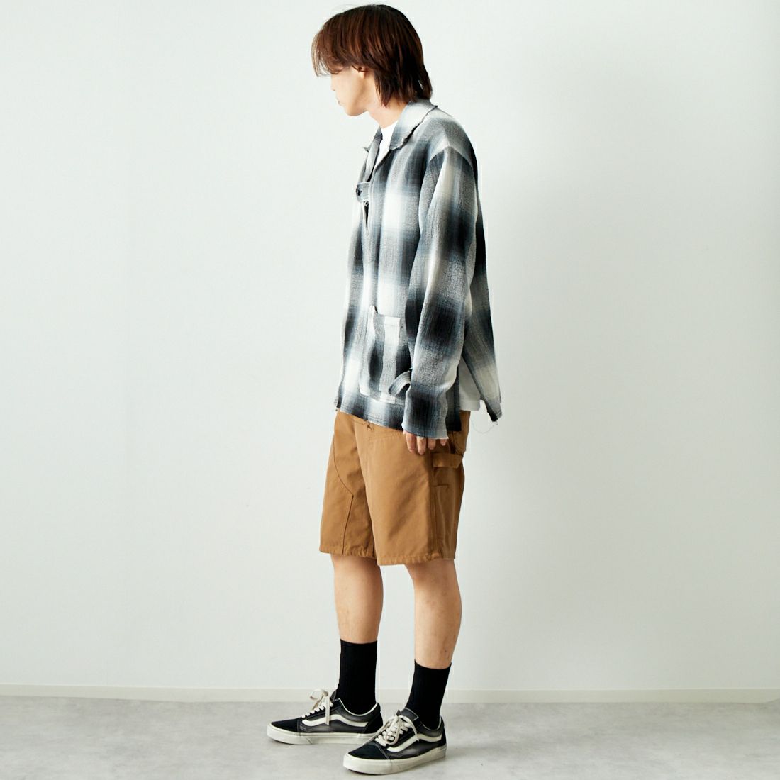 carhartt WIP [カーハートダブリューアイピー] ダブルニーショートパンツ [I033118] HAMILTON B &&モデル身長：179cm 着用サイズ：32&&
