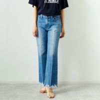 新品タグ付き　REDCARDTOKYO レッドカード　Laura フレアデニム RED CARD TOKYO（レッドカード トーキョー）｜Lauraアイテムの