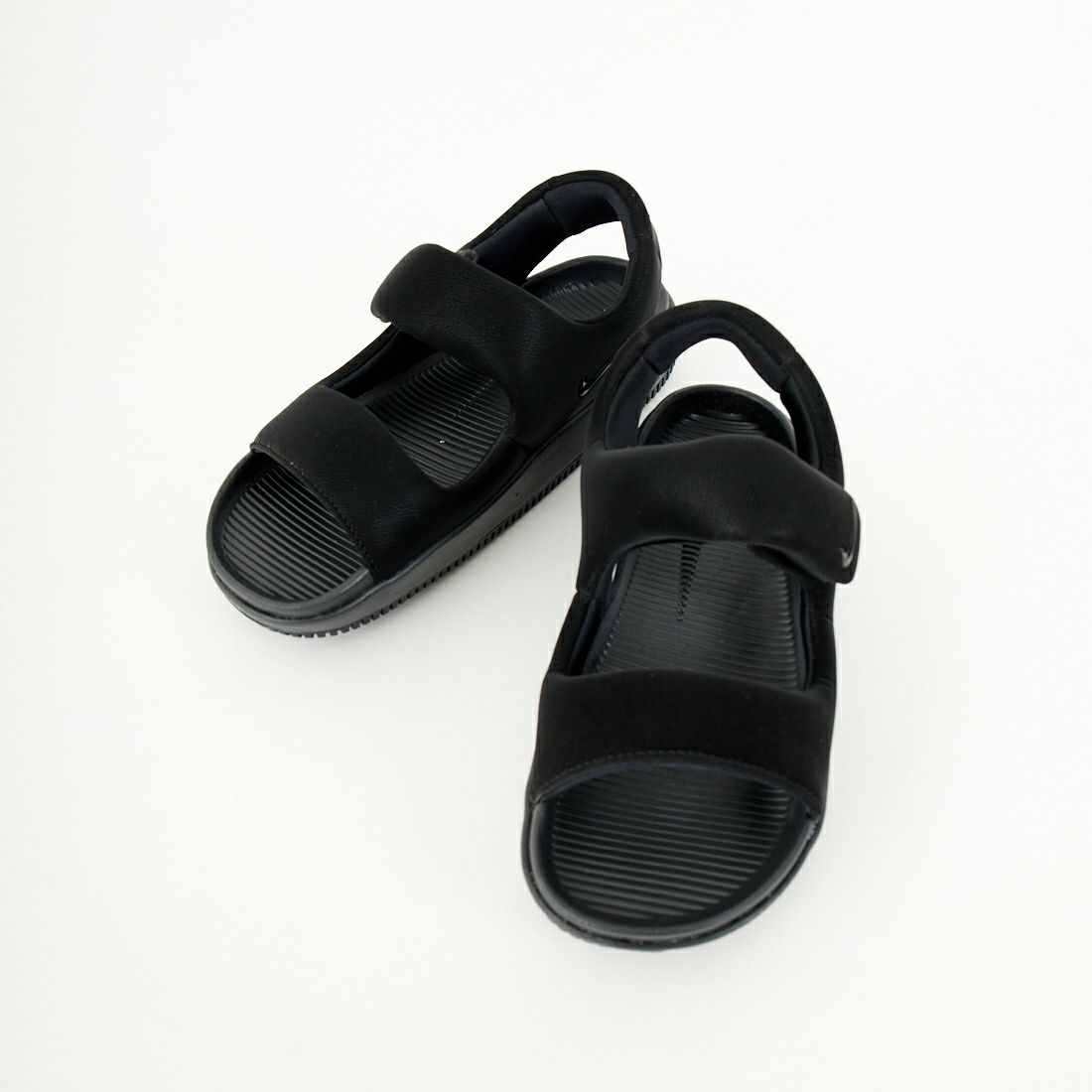 Nikeナイキカームサンダル FJ6044-001 Amazon | [ナイキ] カーム サンダル CALM SANDAL ブラック