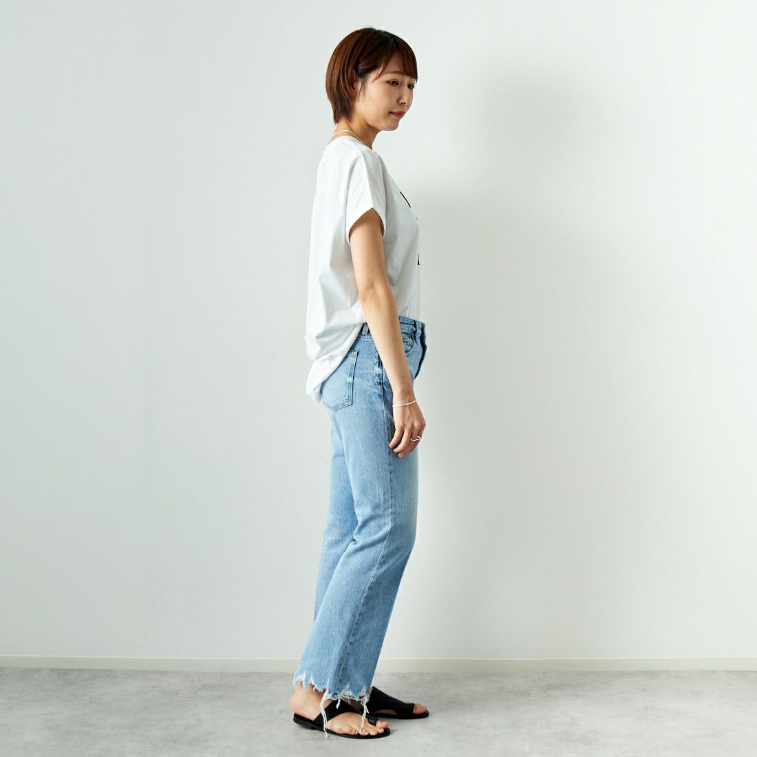 RED CARD TOKYO [レッドカード トーキョー] Leslie フレアデニム [72351901ELF] K-EX IND L&&モデル身長：168cm 着用サイズ：25&&
