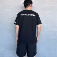 01 BLACK&&モデル身長：168cm 着用サイズ：L&&