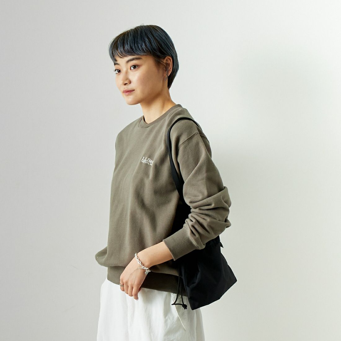 L.L.BEAN [エルエルビーン] スミスフィールド クルーネックスウェットシャツ [4475-7148] 46 FOLIAGE &&モデル身長：160cm 着用サイズ：M&&