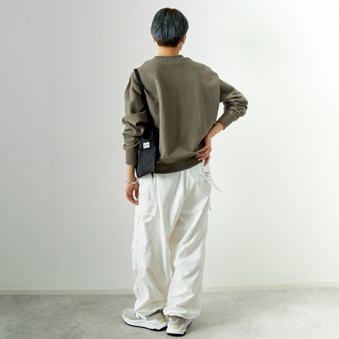 L.L.BEAN [エルエルビーン] スミスフィールド クルーネックスウェットシャツ [4475-7148] 46 FOLIAGE &&モデル身長：160cm 着用サイズ：M&&