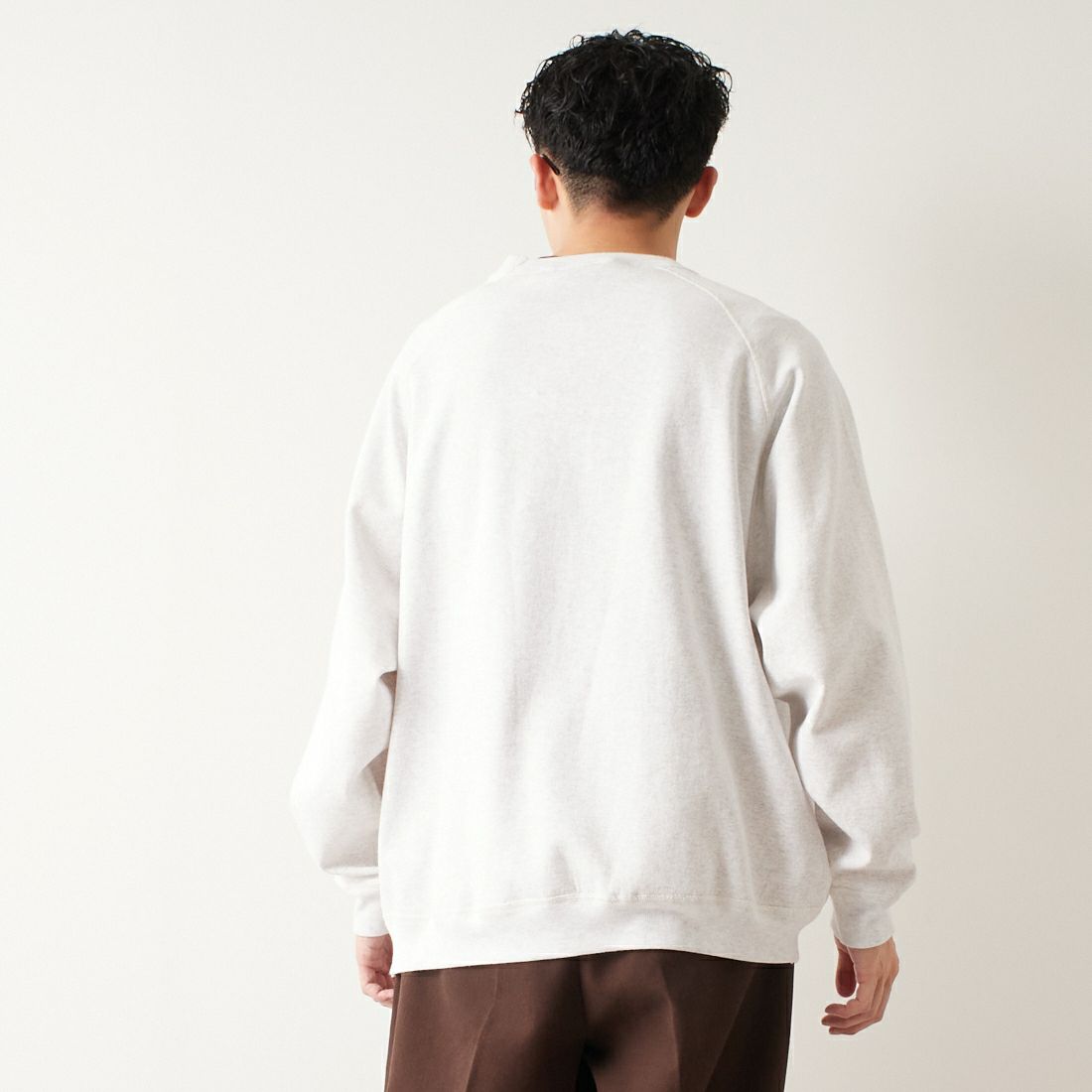 L.L.BEAN [エルエルビーン] PORTAGE クルーネックスウェット [4475-7046] 19 BIRCH &&モデル身長：168cm 着用サイズ：L&&