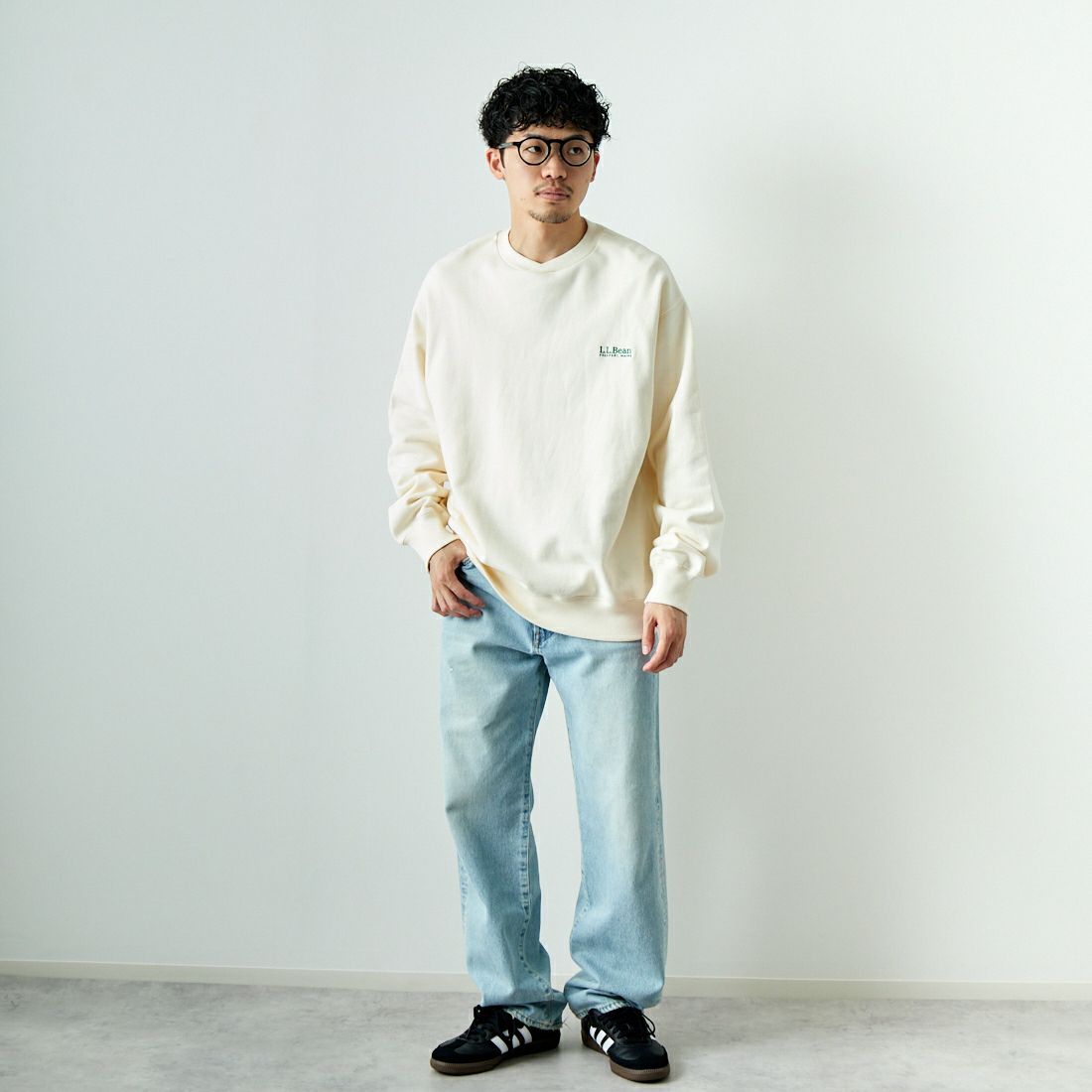L.L.BEAN [エルエルビーン] スミスフィールド クルーネックスウェットシャツ [4475-7048] 09 ECRU &&モデル身長：168cm 着用サイズ：M&&