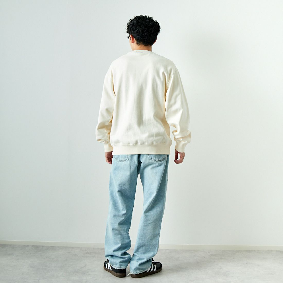 L.L.BEAN [エルエルビーン] スミスフィールド クルーネックスウェットシャツ [4475-7048] 09 ECRU &&モデル身長：168cm 着用サイズ：M&&