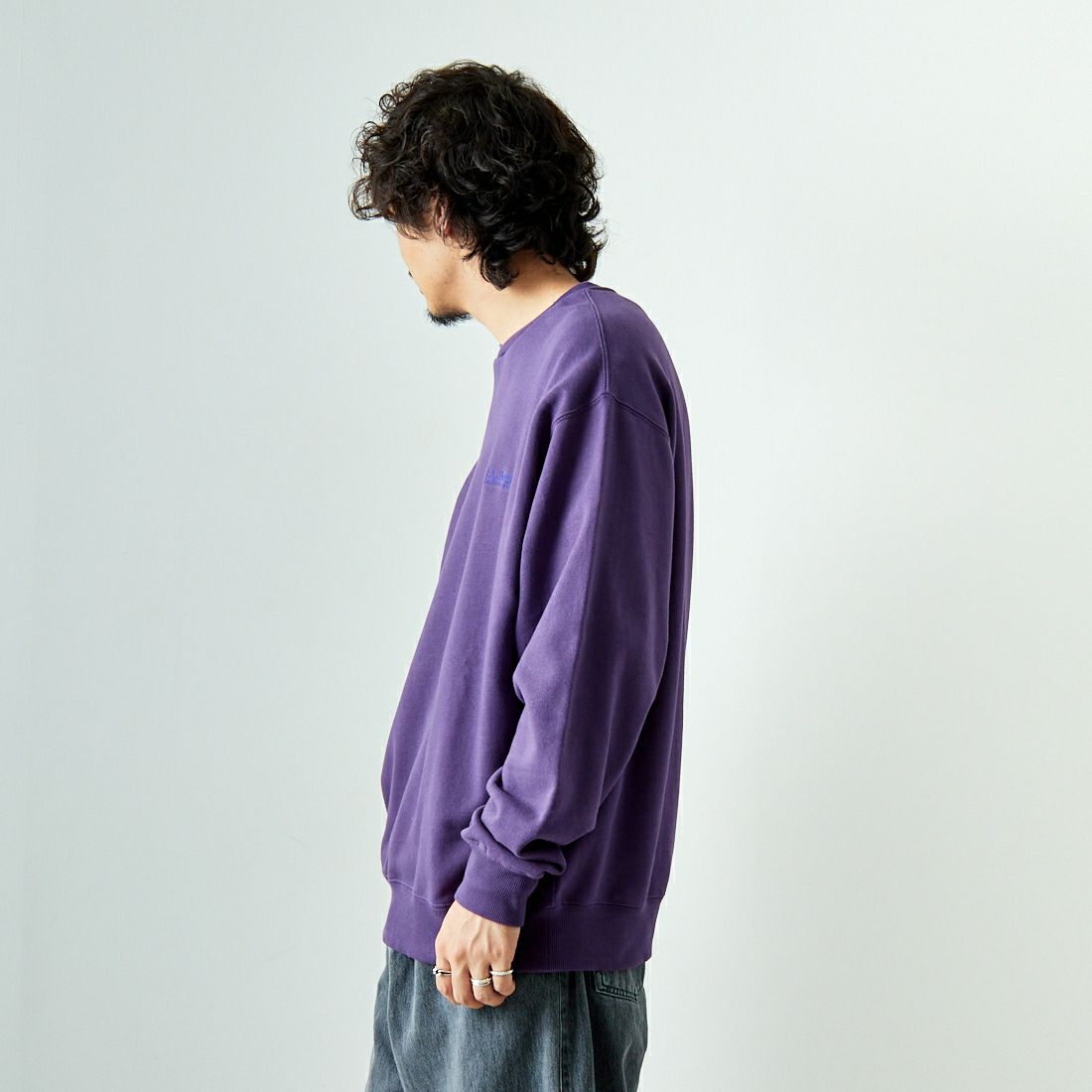 L.L.BEAN [エルエルビーン] スミスフィールド クルーネックスウェットシャツ [4475-7048] 80 PURPLE &&モデル身長：173cm 着用サイズ：L&&