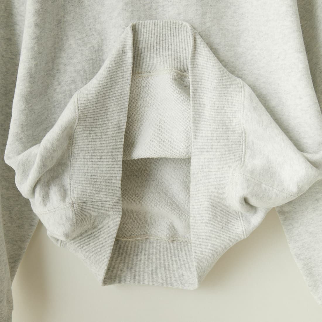 L.L.BEAN [エルエルビーン] スミスフィールド クルーネックスウェットシャツ [4475-7048] 19 BIRCH