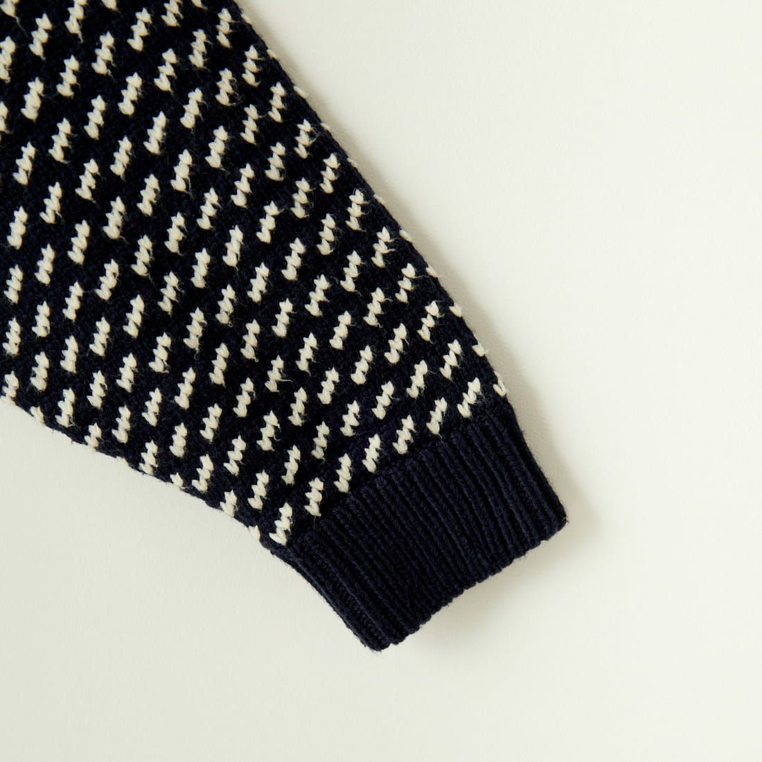 L.L.BEAN [エルエルビーン] Wayne バーズアイセーター [4575-8040] 90 NVY/NAT