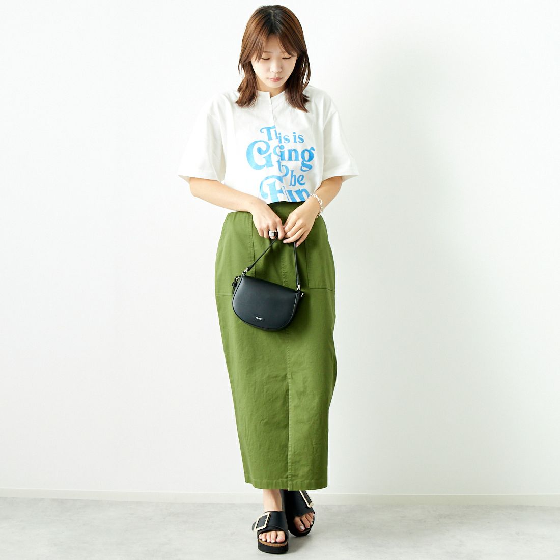 SCREEN STARS [スクリーンスターズ] 別注 リメイクプリントTシャツ [2422-RMPTIN-JF] WHITE &&モデル身長：167cm 着用サイズ：F&&