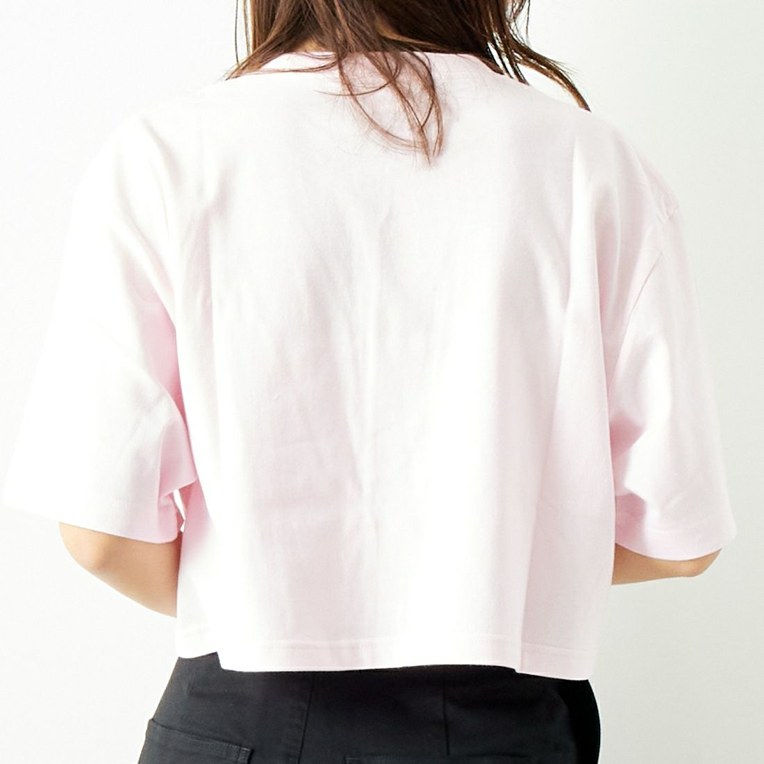 SCREEN STARS [スクリーンスターズ] 別注 リメイクプリントTシャツ [2422-RMPTIN-JF] PINK &&モデル身長：167cm 着用サイズ：F&&